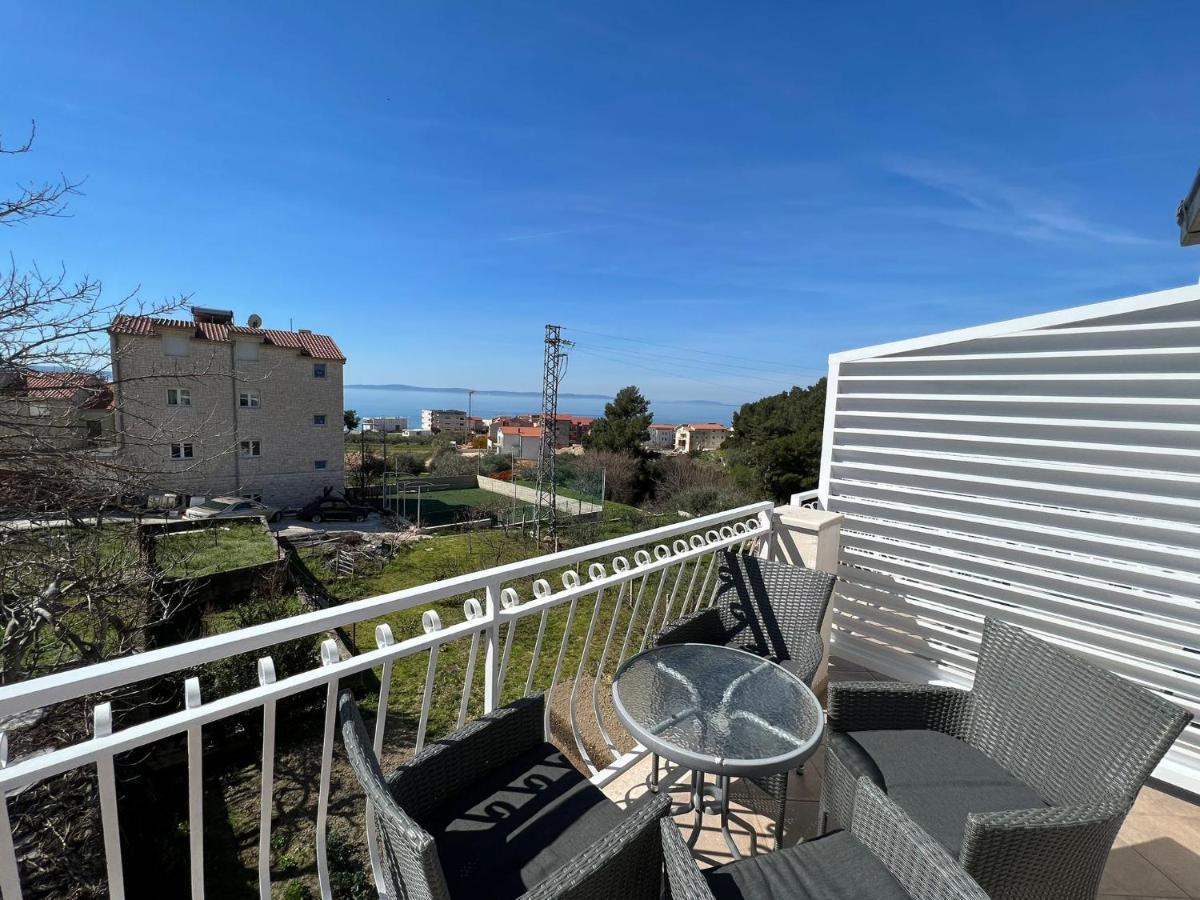 Apartments Toni Подстрана Экстерьер фото