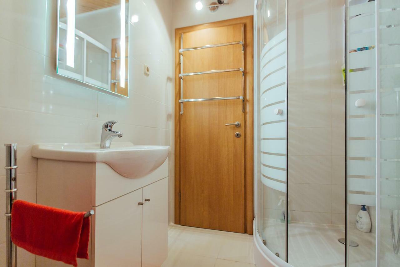 Apartments Toni Подстрана Экстерьер фото