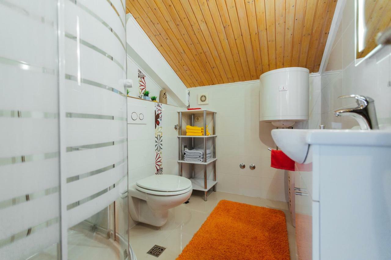Apartments Toni Подстрана Экстерьер фото
